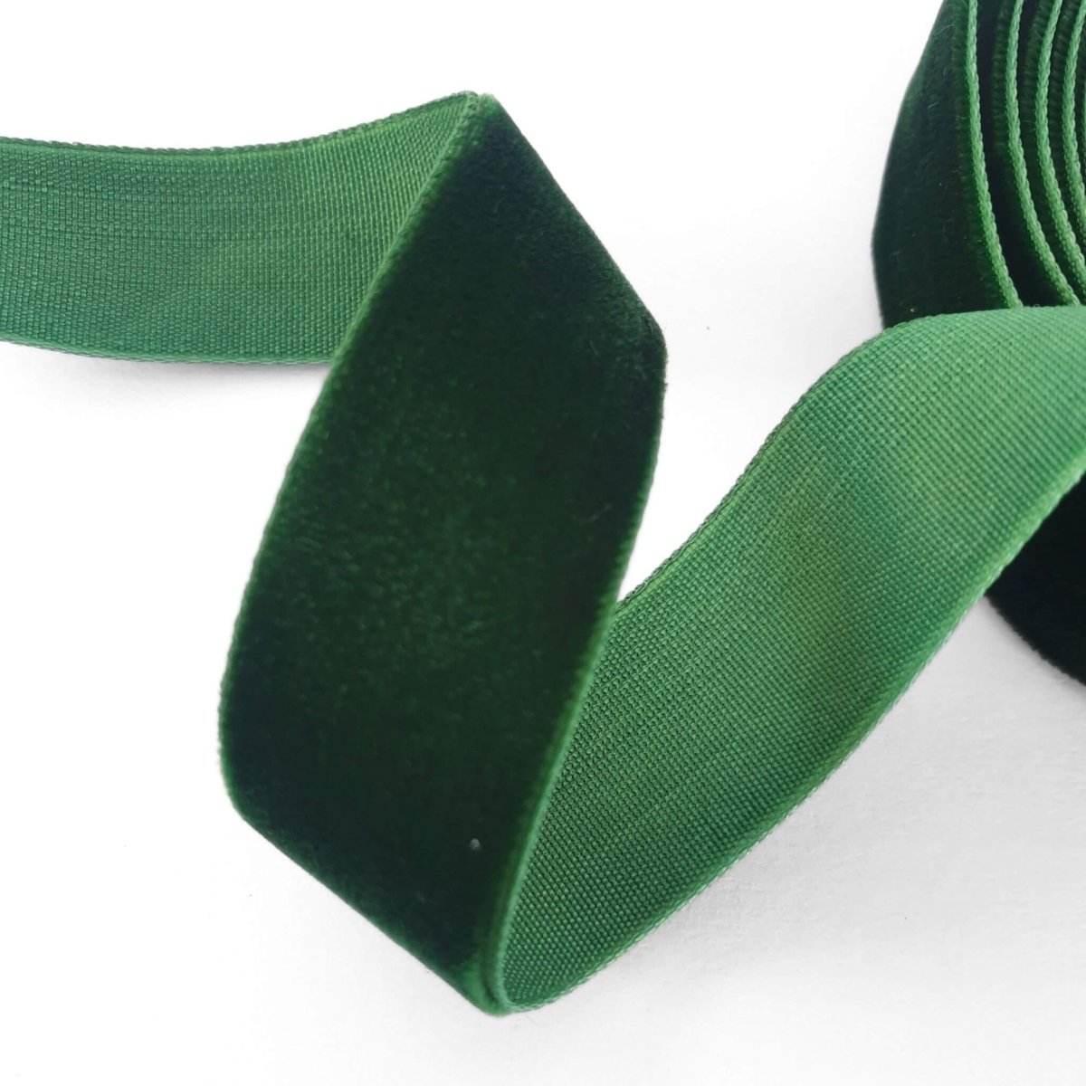 Vert Ribbon Forest Green Velvet Ribbon - 4.5m | Luxury Ribbon for Gift Wrap – Bounde