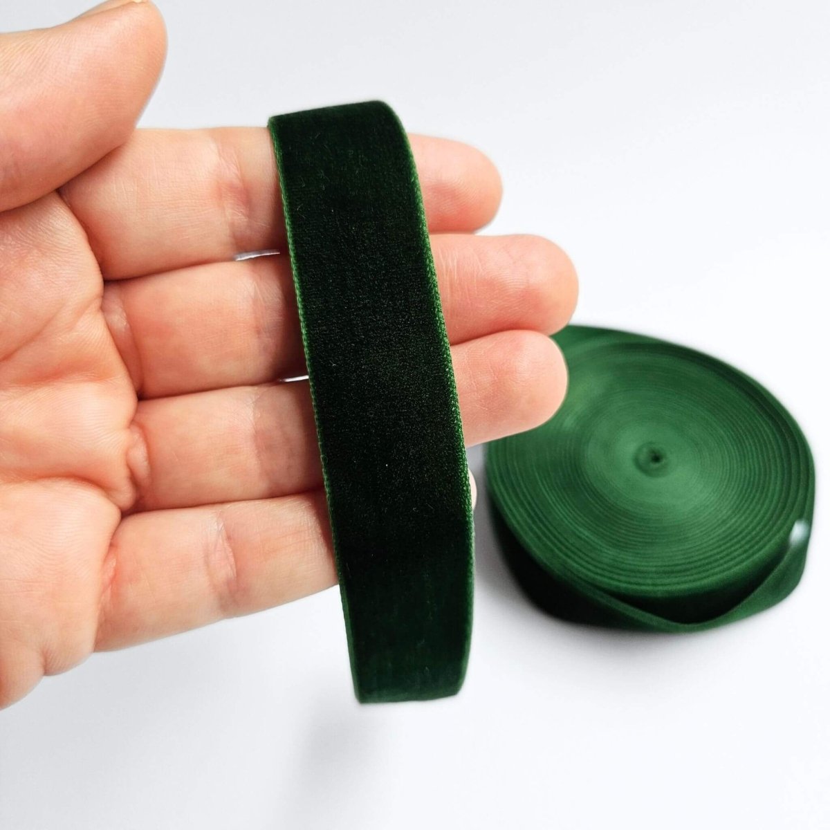 Vert Ribbon Forest Green Velvet Ribbon - 4.5m | Luxury Ribbon for Gift Wrap – Bounde