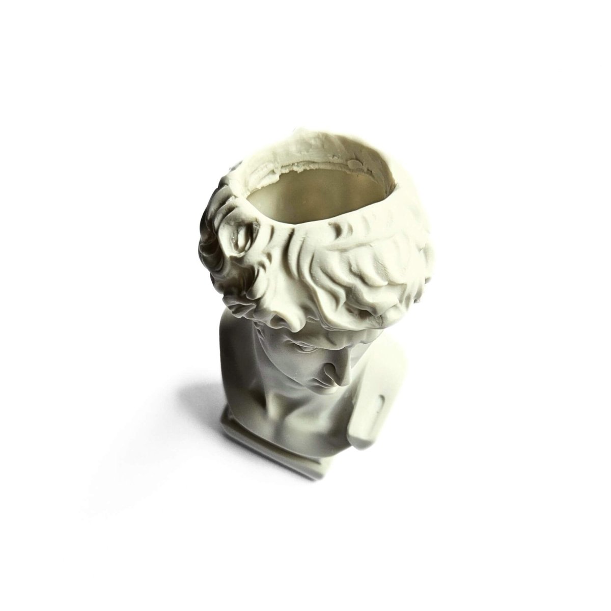 Statue of Davide pen holder top view